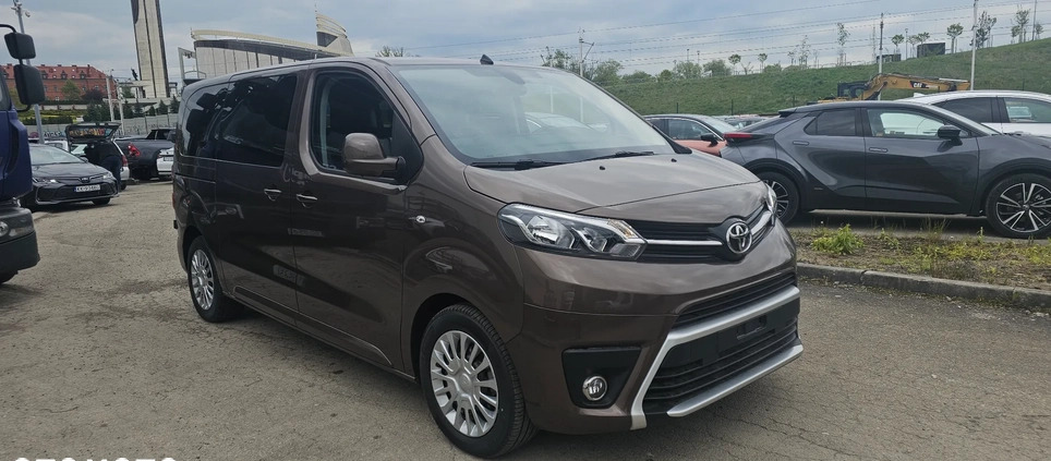 Toyota Proace Verso cena 199254 przebieg: 2, rok produkcji 2024 z Mrocza małe 22